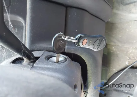 2000 Jeep Cherokee Sport из США, поврежденный, VIN 1J4FF48S1YL250096